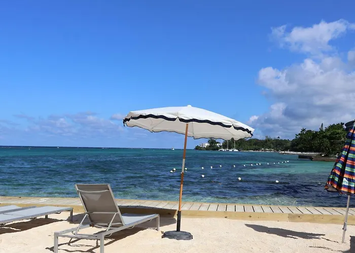 Ocean Palms Hotel 3*