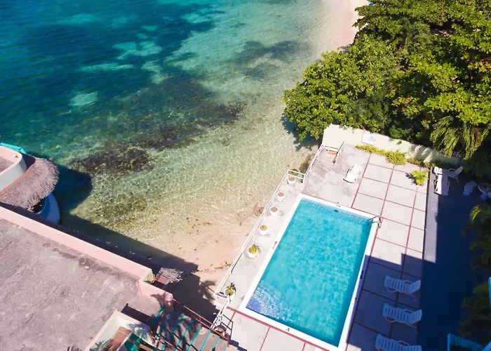 Ocean Palms Hotel