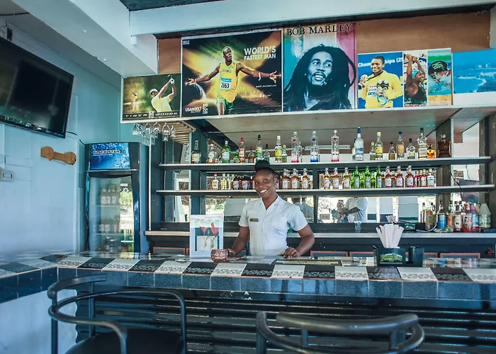 Hotel Ocean Palms