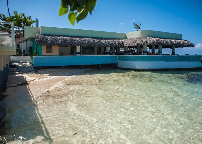 Ocean Palms Hotel